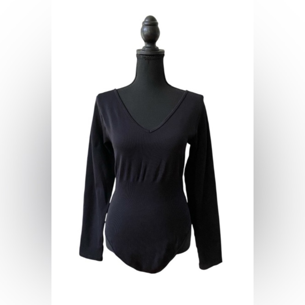 OQQ: Black V-Neck Women's Body Suit